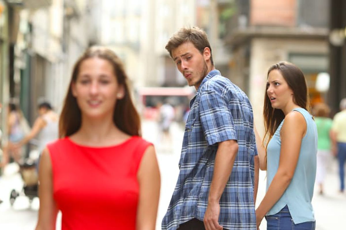 Distracted Boyfriend meme about Smalls